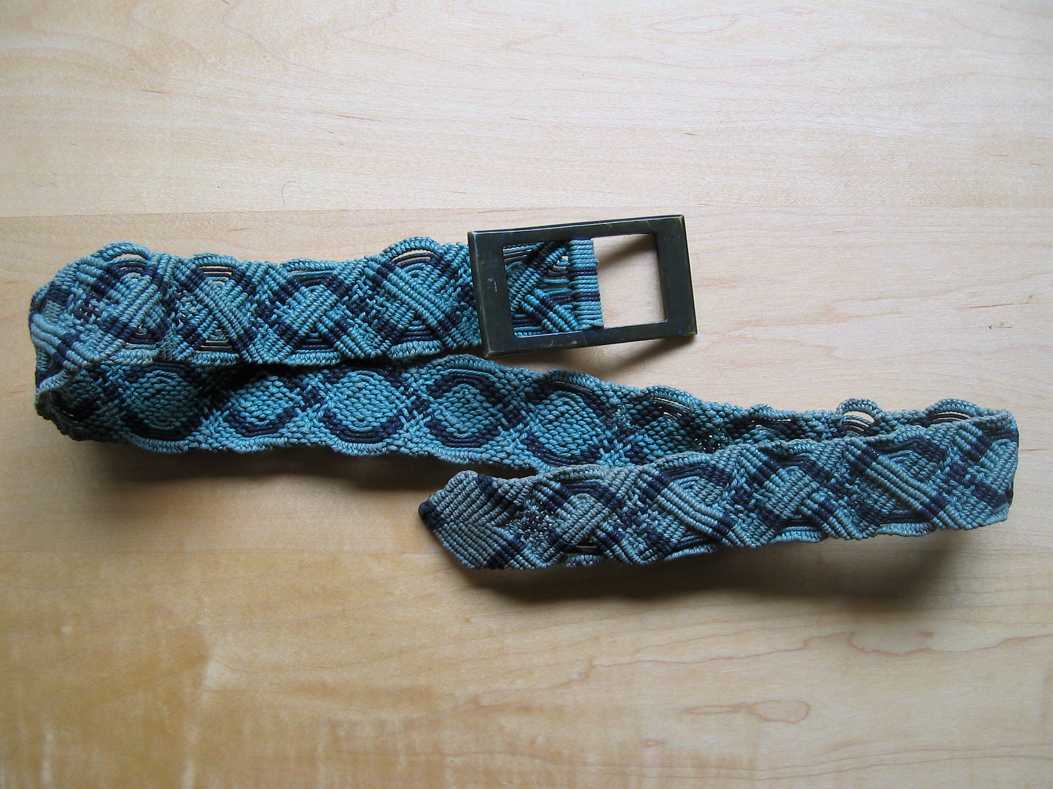 Cord knotting belt openEQUELLA